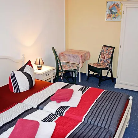 Im Ostseebad بابي