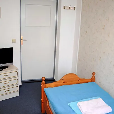 Im Ostseebad * بابي