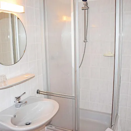 Im Ostseebad بابي